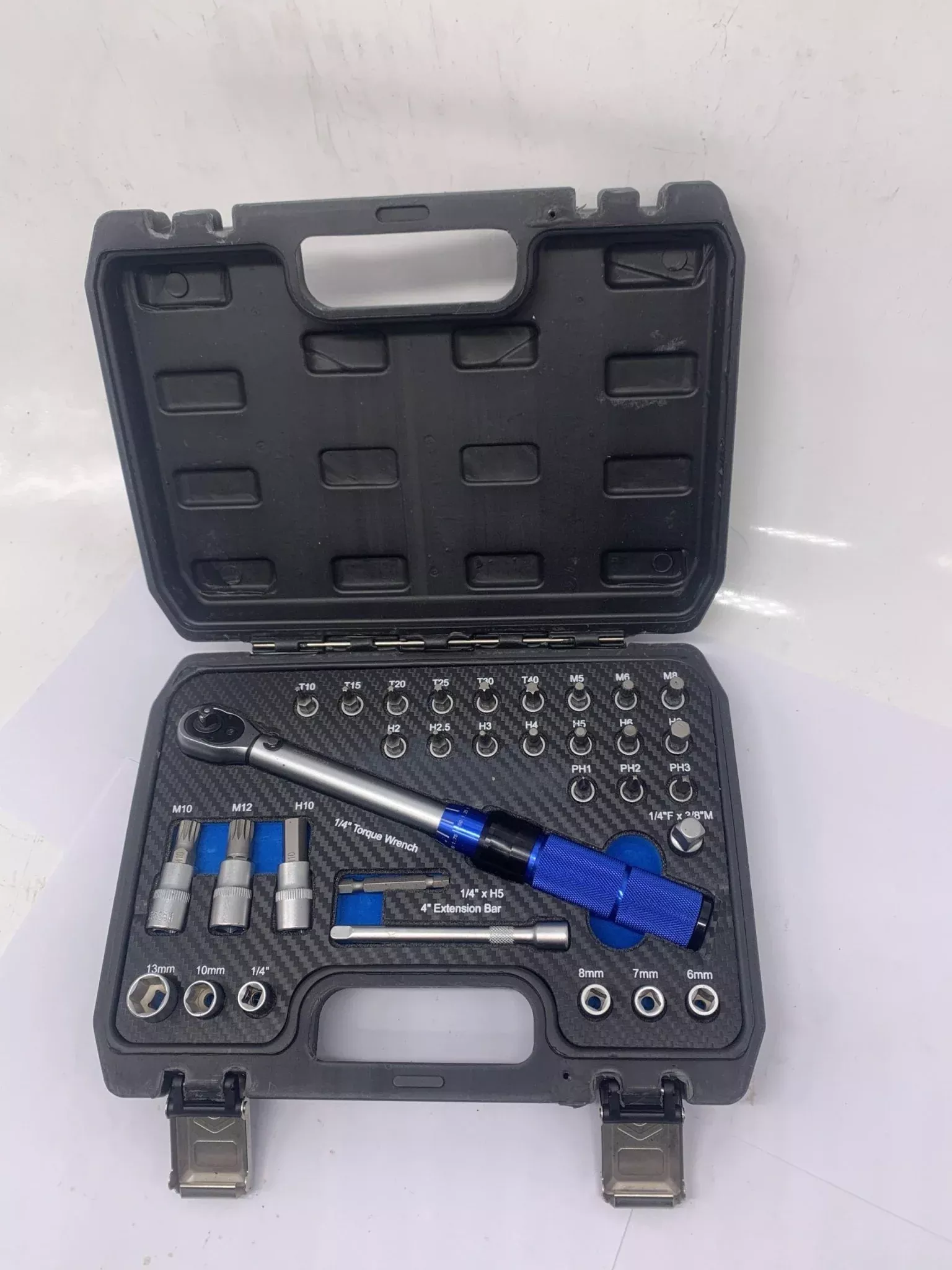1/4" 31-Pc Multi-Use Torque Drive Wrench Set – Adjustable 5-25 Nm – 35502S