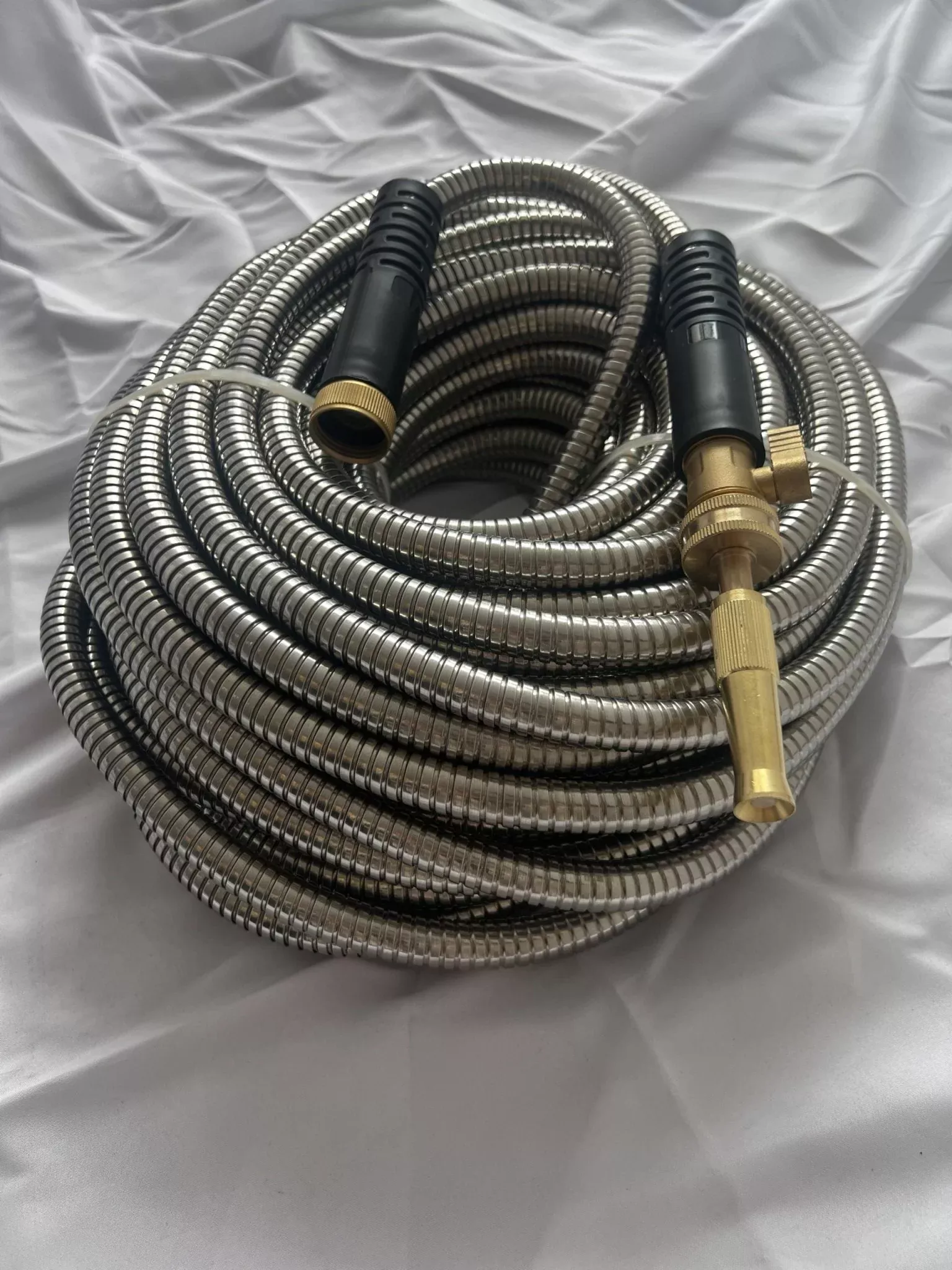 100 FT Stainless Steel Garden Hose – Rust-Proof 304 Steel, Heavy-Duty with Brass Fittings 304GH100