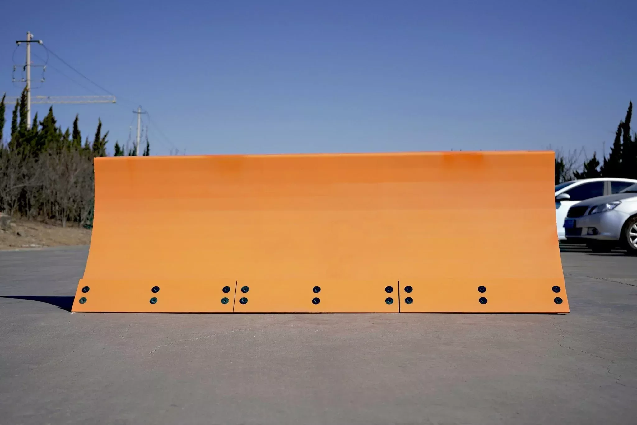 72" Hydraulic Dozer Blade / Snow Plow – Heavy-Duty Steel Blade with 22° Hydraulic Angle SU721595