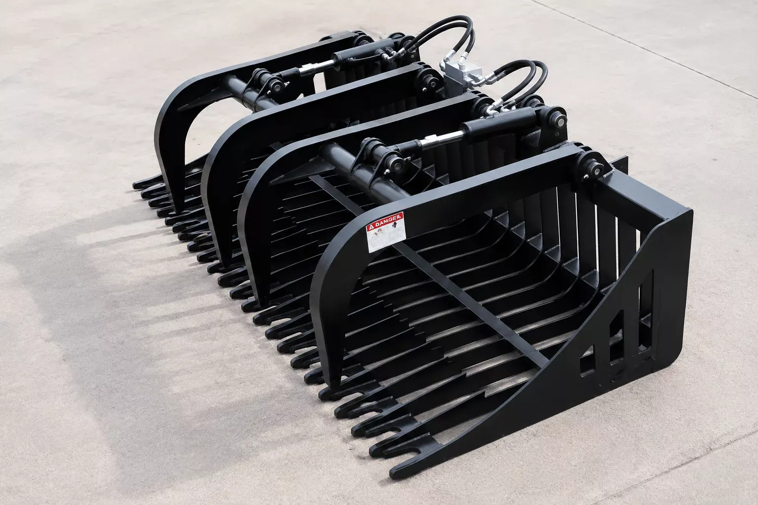 Heavy-Duty Root Grapple Bucket for Skid Steers – 72" & 84" Width Options