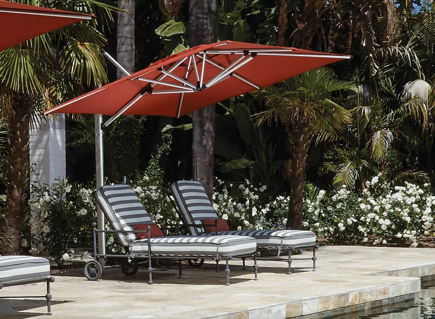 Sirius 2.7 meter Square Cantilever